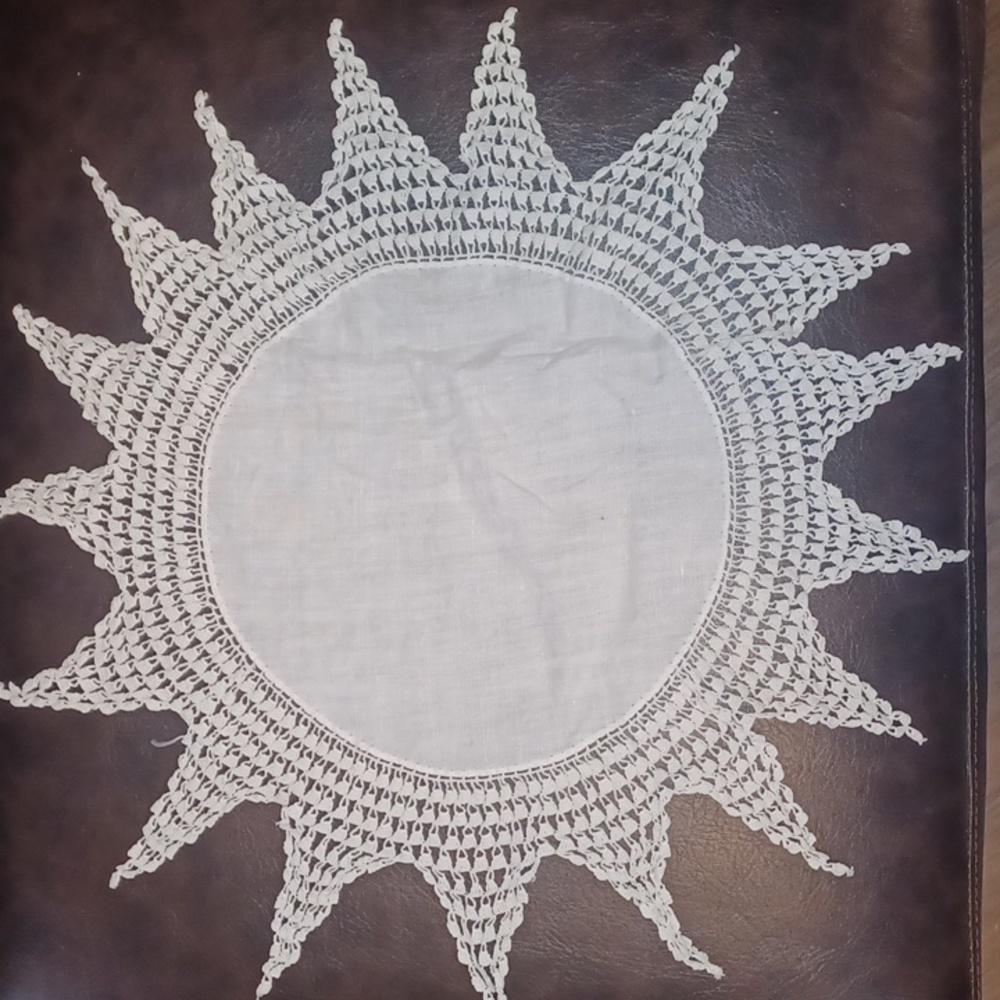 Vintage Handmade Doili